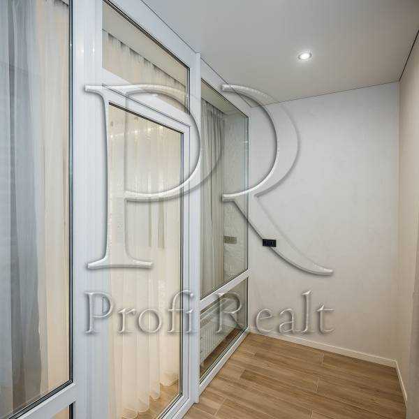 Продажа 1-комнатной квартиры 47 м², Александра Олеся ул., 10