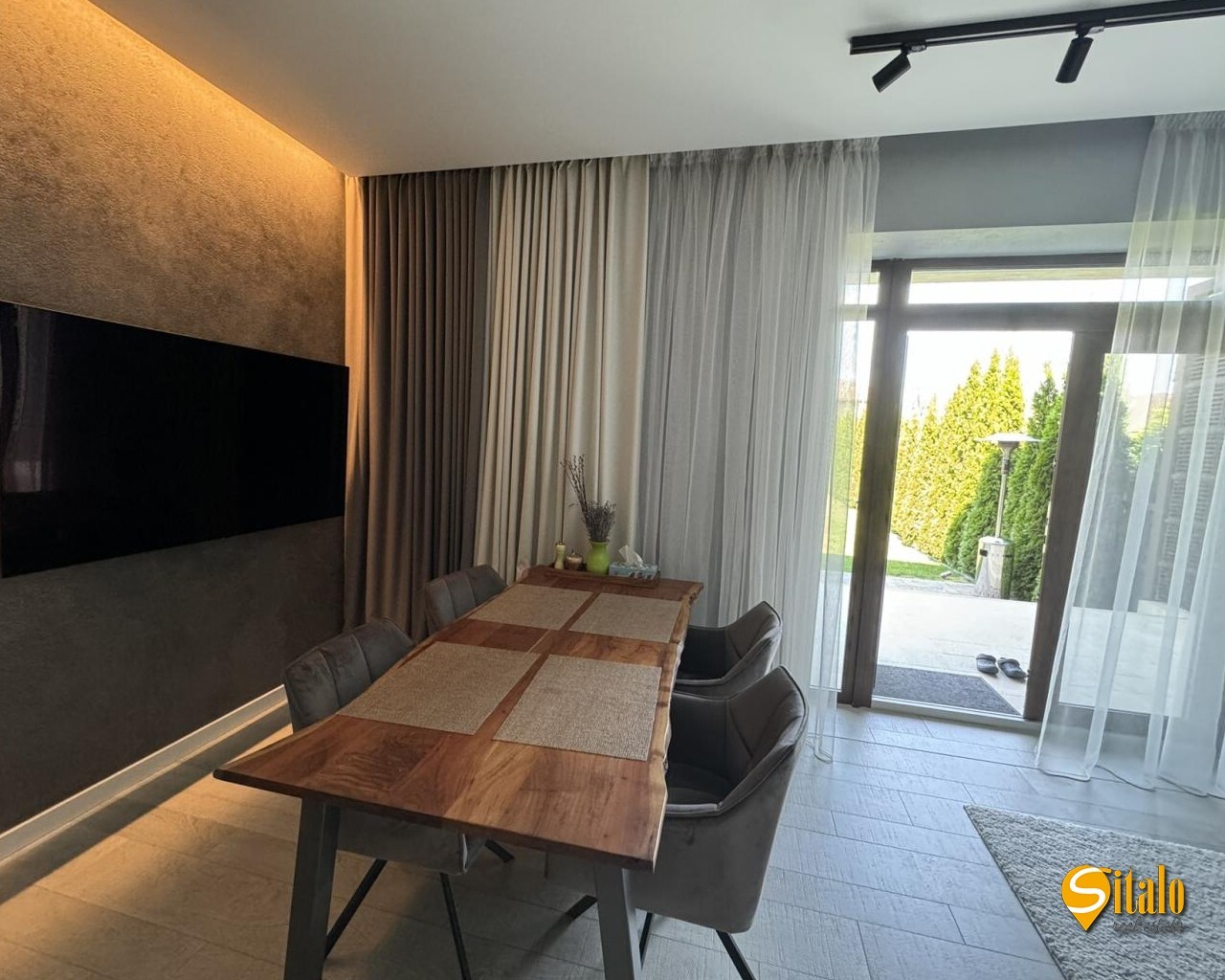 Аренда дома 218 м², 117-я Садовая ул.