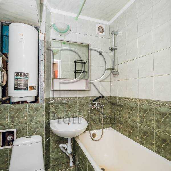 Продаж 1-кімнатної квартири 35 м², Академіка Корольова вул., 6А