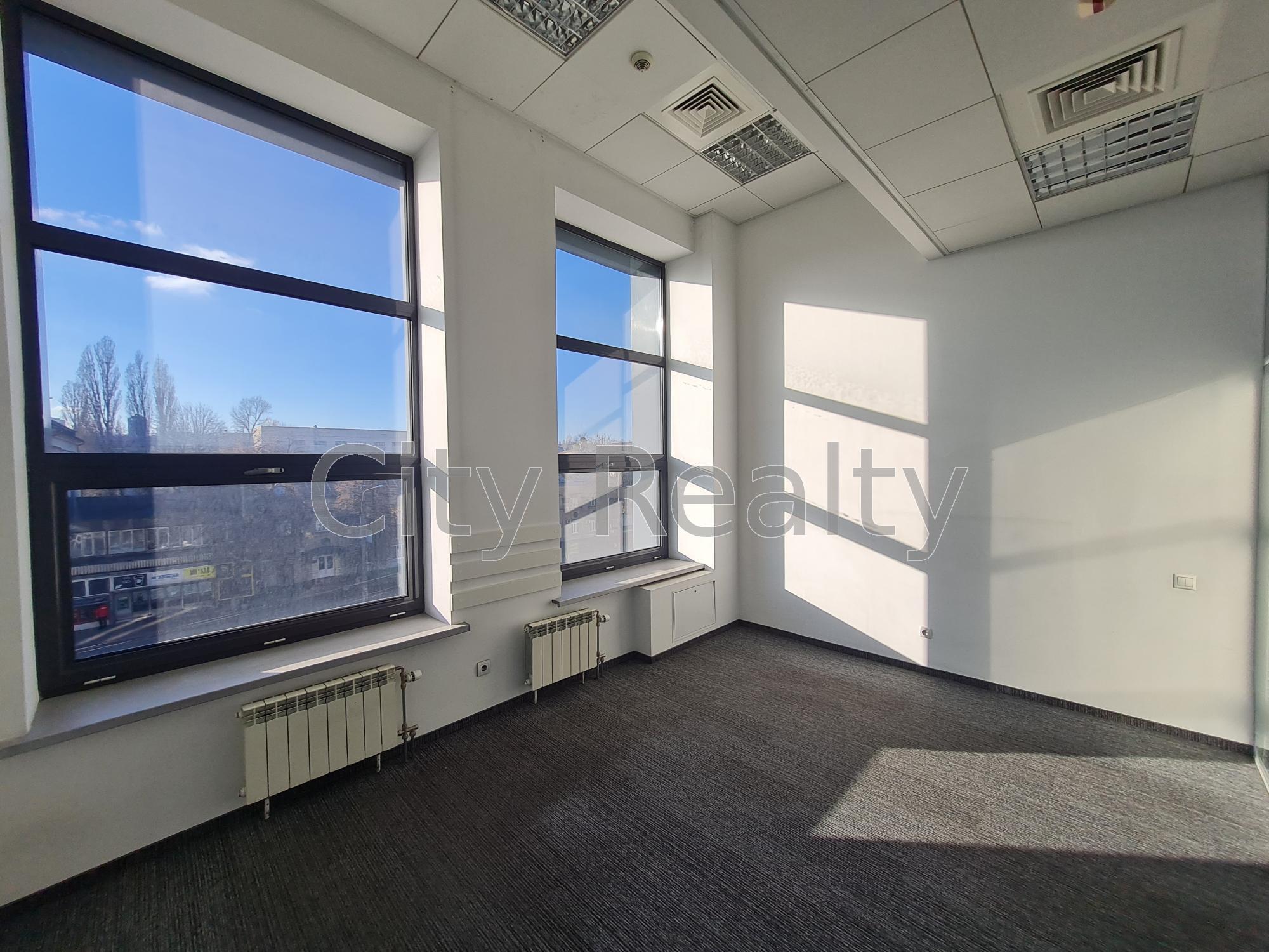 Аренда офиса 640 м², Новоконстантиновская ул., 18