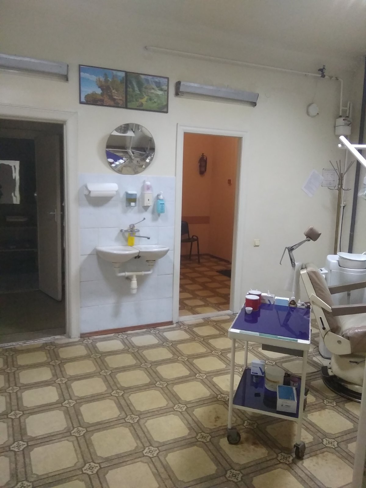 Продажа 2-комнатной квартиры 57 м², Конституции ., 26