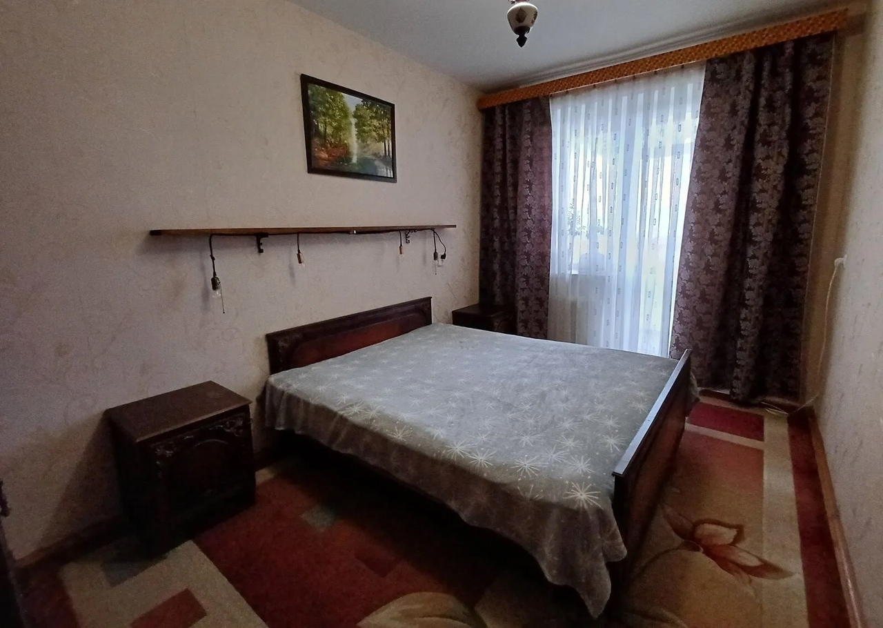 Продажа 3-комнатной квартиры 70 м², Василия Тютюнника ул., 11