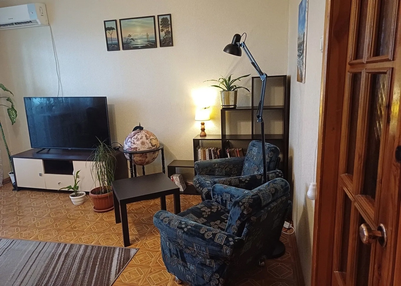 Продажа 3-комнатной квартиры 70 м², Василия Тютюнника ул., 11