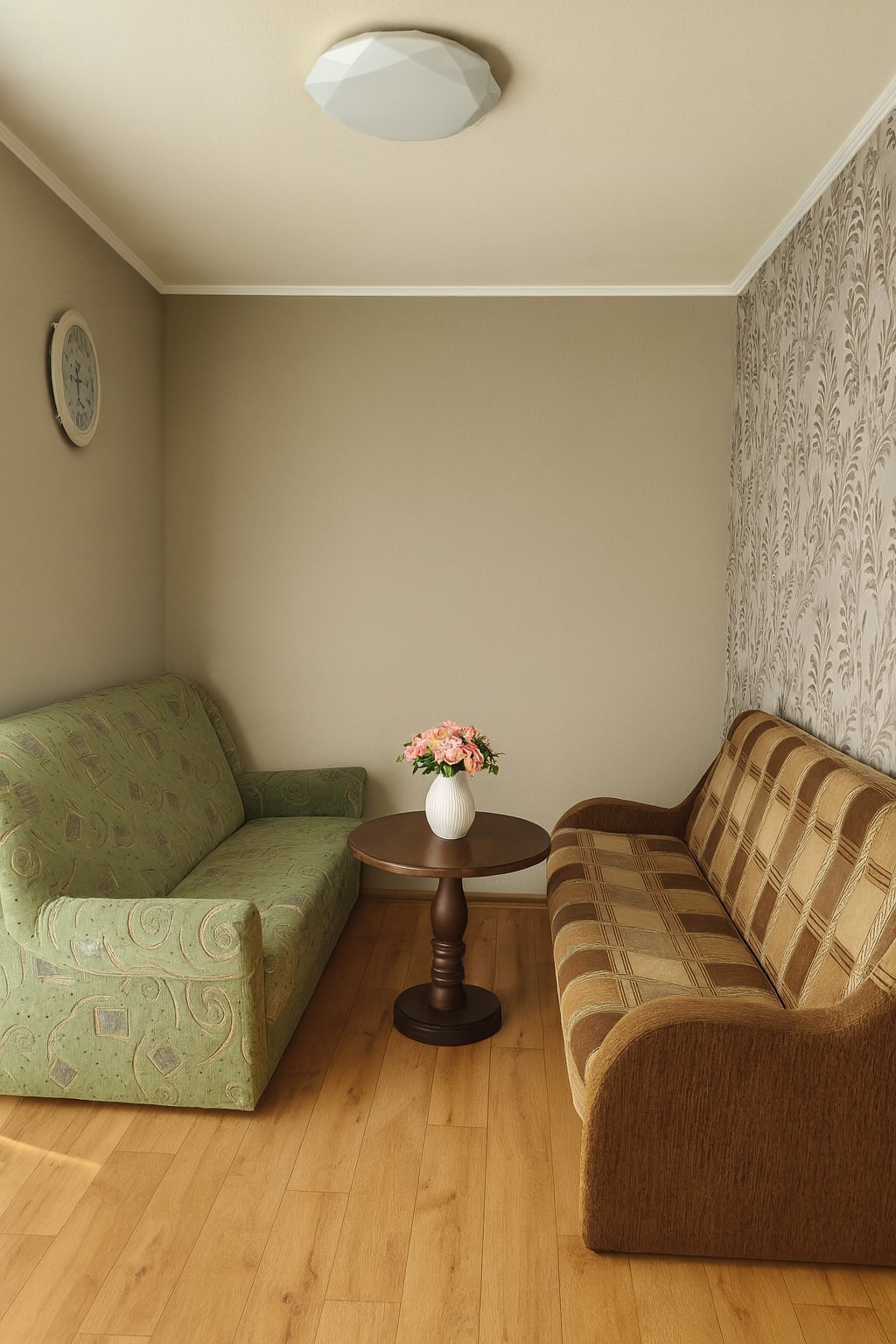 Продажа 2-комнатной квартиры 42 м², Космонавтов ул., 3 Приднепровск