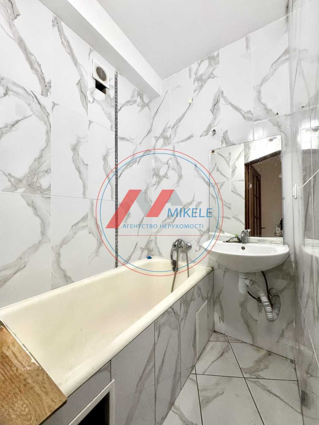 Продаж 3-кімнатної квартири 57.1 м², Павла Тичини просп., 24