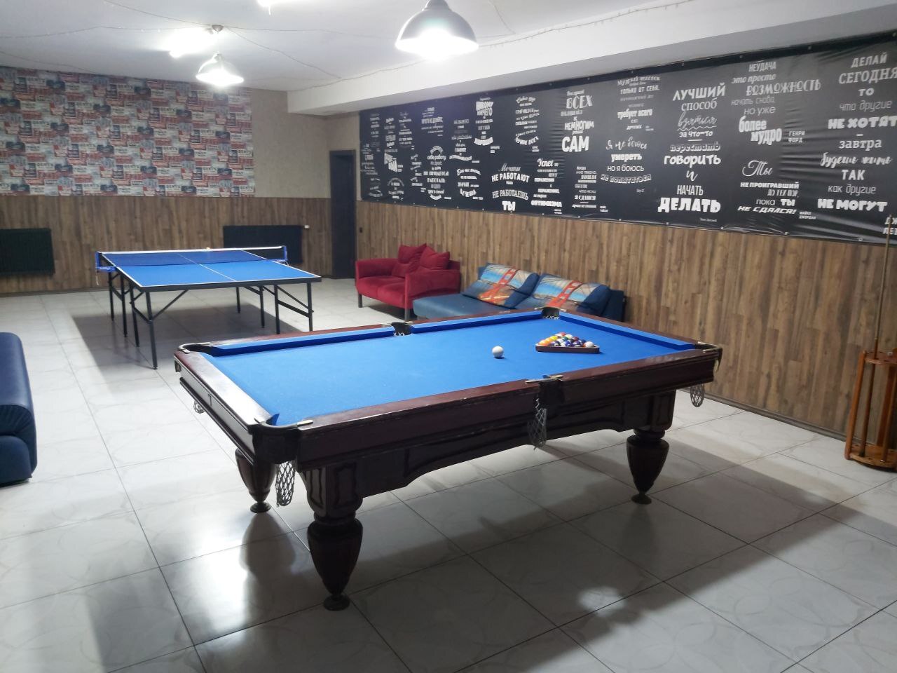 Будинок подобово 320 м², Тюрінська вул.