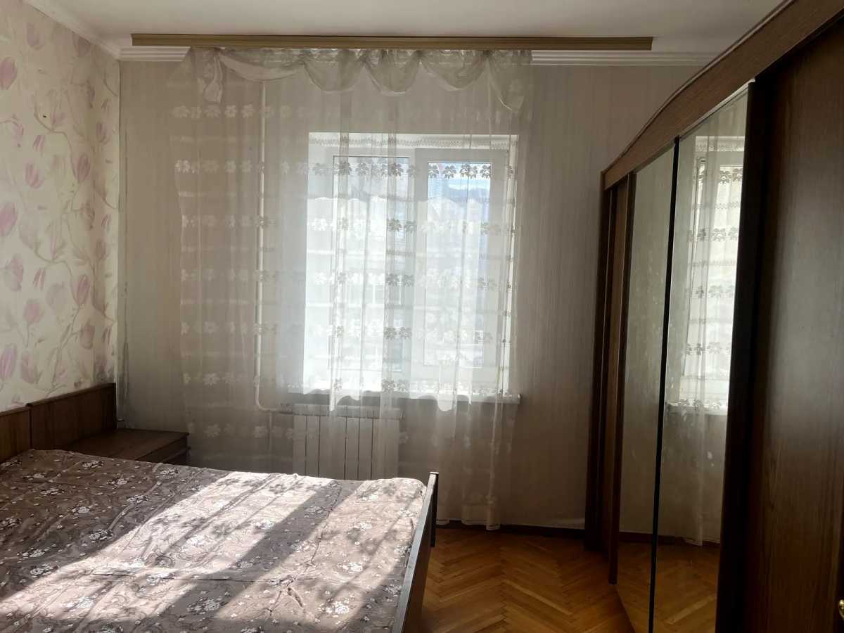 Аренда 2-комнатной квартиры 62 м², Владимира Маяковского просп., 77