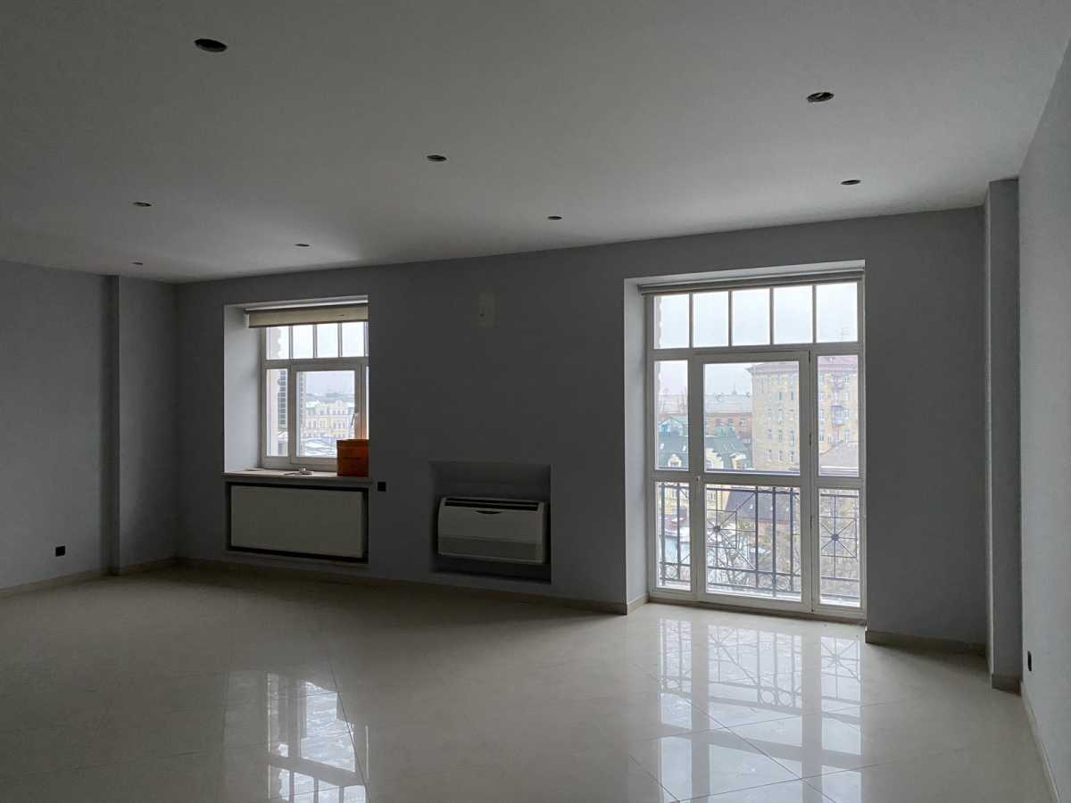 Продаж 4-кімнатної квартири 171.5 м², Ірининська, 5/24