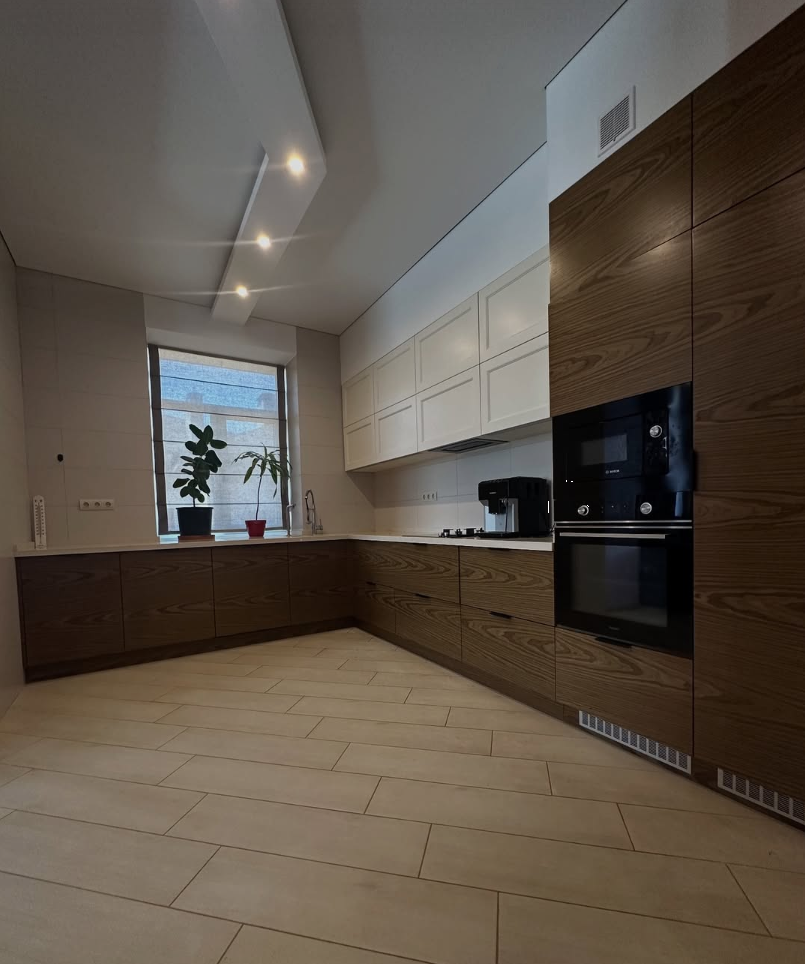 Аренда дома 382 м², Новоселов ул.