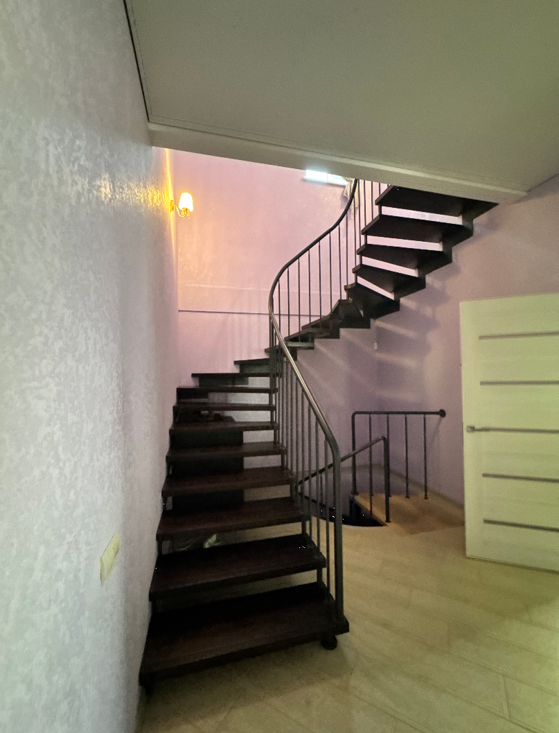 Аренда дома 382 м², Новоселов ул.