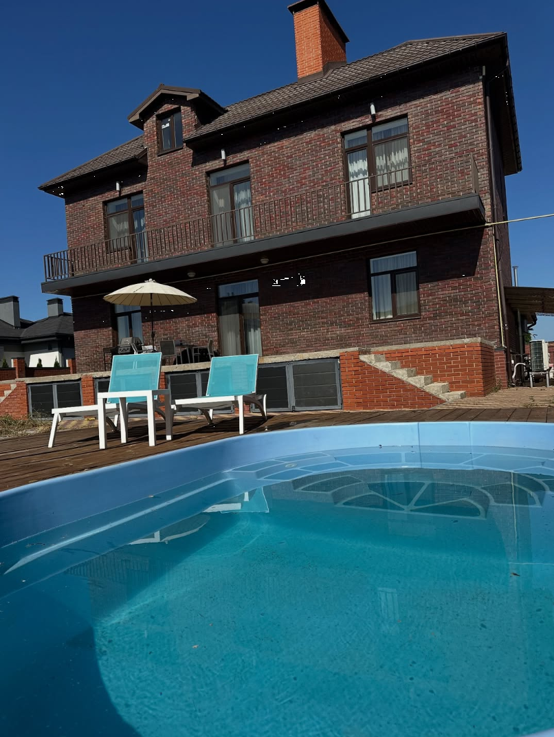 Аренда дома 382 м², Новоселов ул.