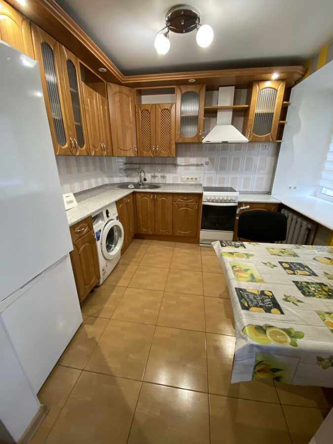 Оренда 2-кімнатної квартири 52 м², Олевська вул., 3