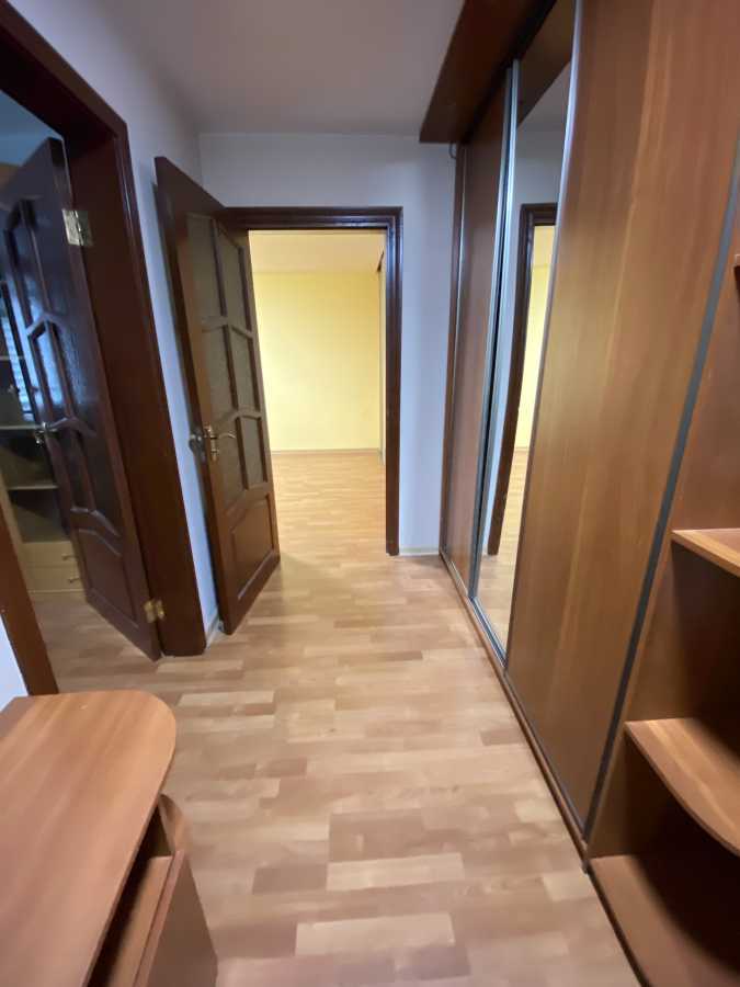 Оренда 2-кімнатної квартири 52 м², Олевська вул., 3