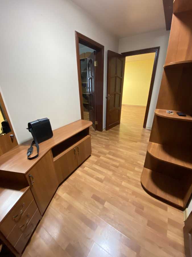 Оренда 2-кімнатної квартири 52 м², Олевська вул., 3
