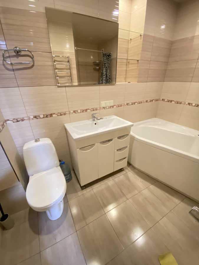 Оренда 2-кімнатної квартири 52 м², Олевська вул., 3