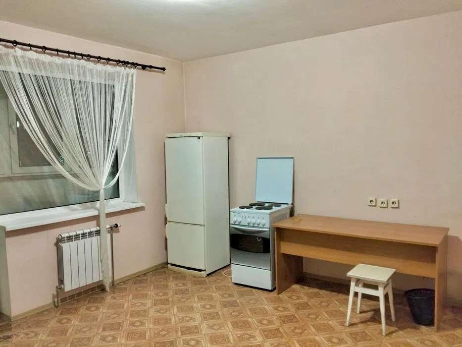 Аренда студии 60 м², Днепровская наб., 9