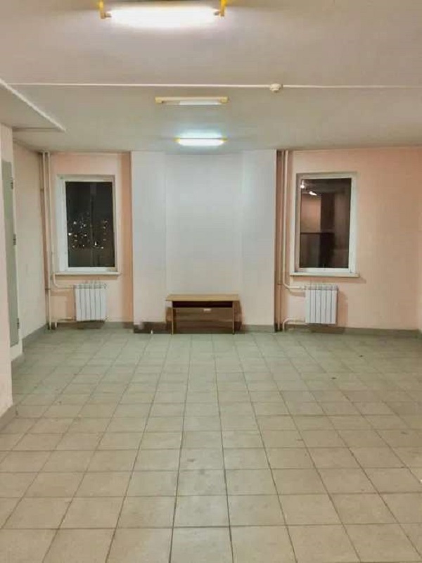 Аренда студии 60 м², Днепровская наб., 9