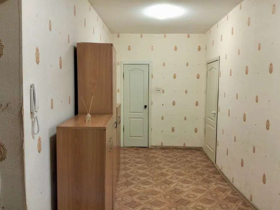 Аренда студии 60 м², Днепровская наб., 9