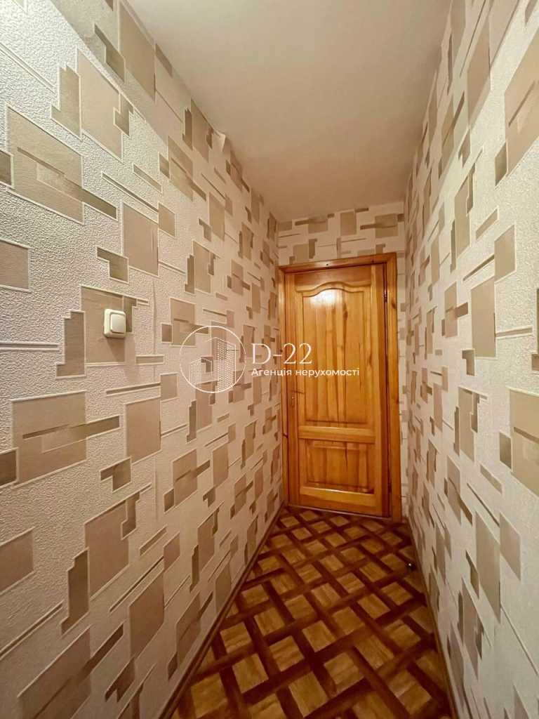 Продаж 3-кімнатної квартири 93 м², Братства Тарасівців вулиця, 12/37