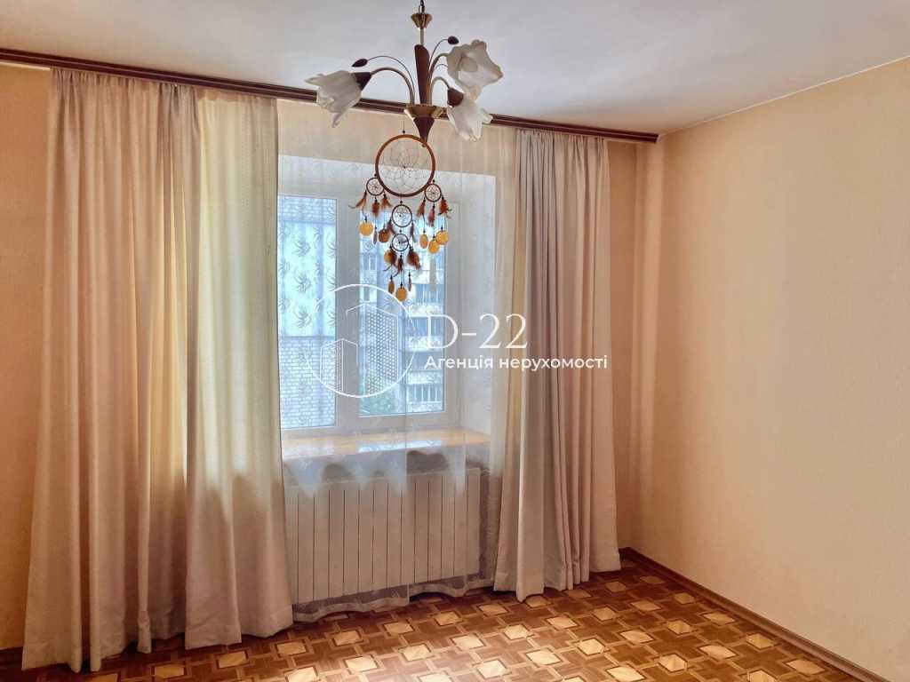 Продаж 3-кімнатної квартири 93 м², Братства Тарасівців вулиця, 12/37