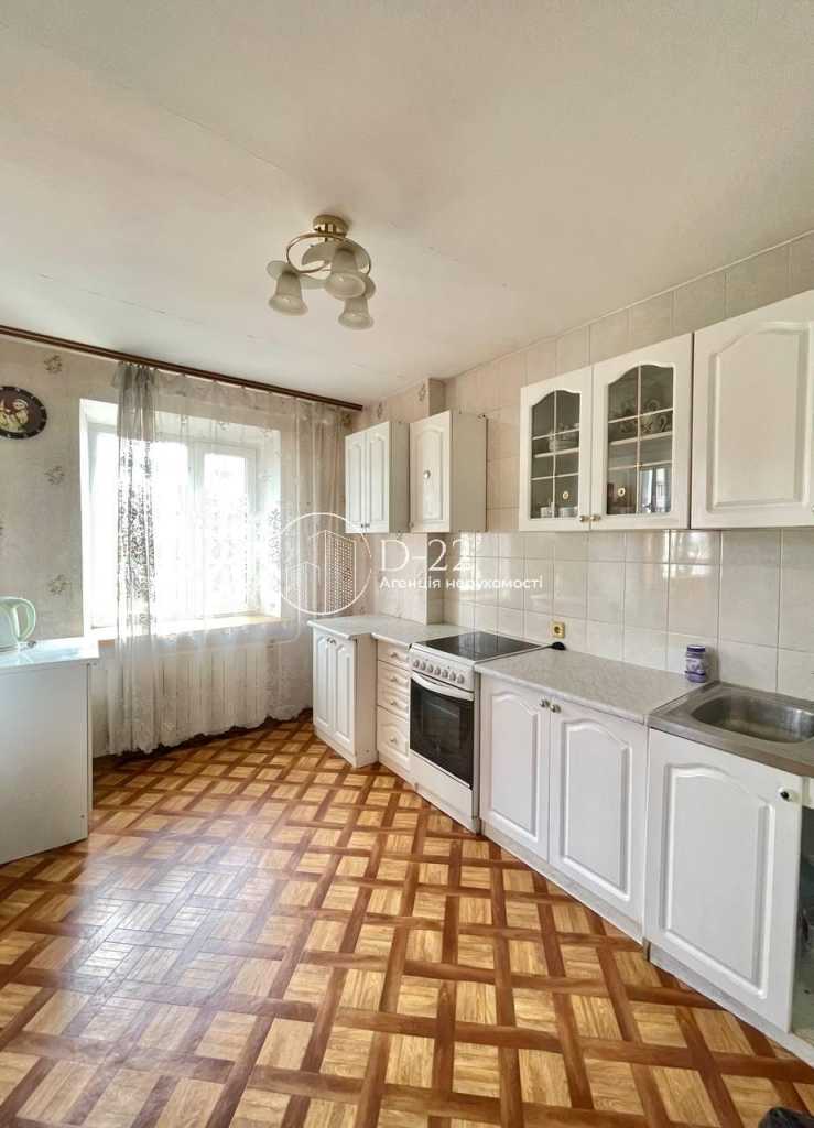 Продаж 3-кімнатної квартири 93 м², Братства Тарасівців вулиця, 12/37