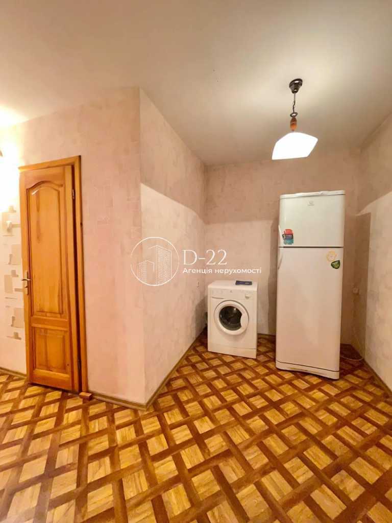 Продаж 3-кімнатної квартири 93 м², Братства Тарасівців вулиця, 12/37