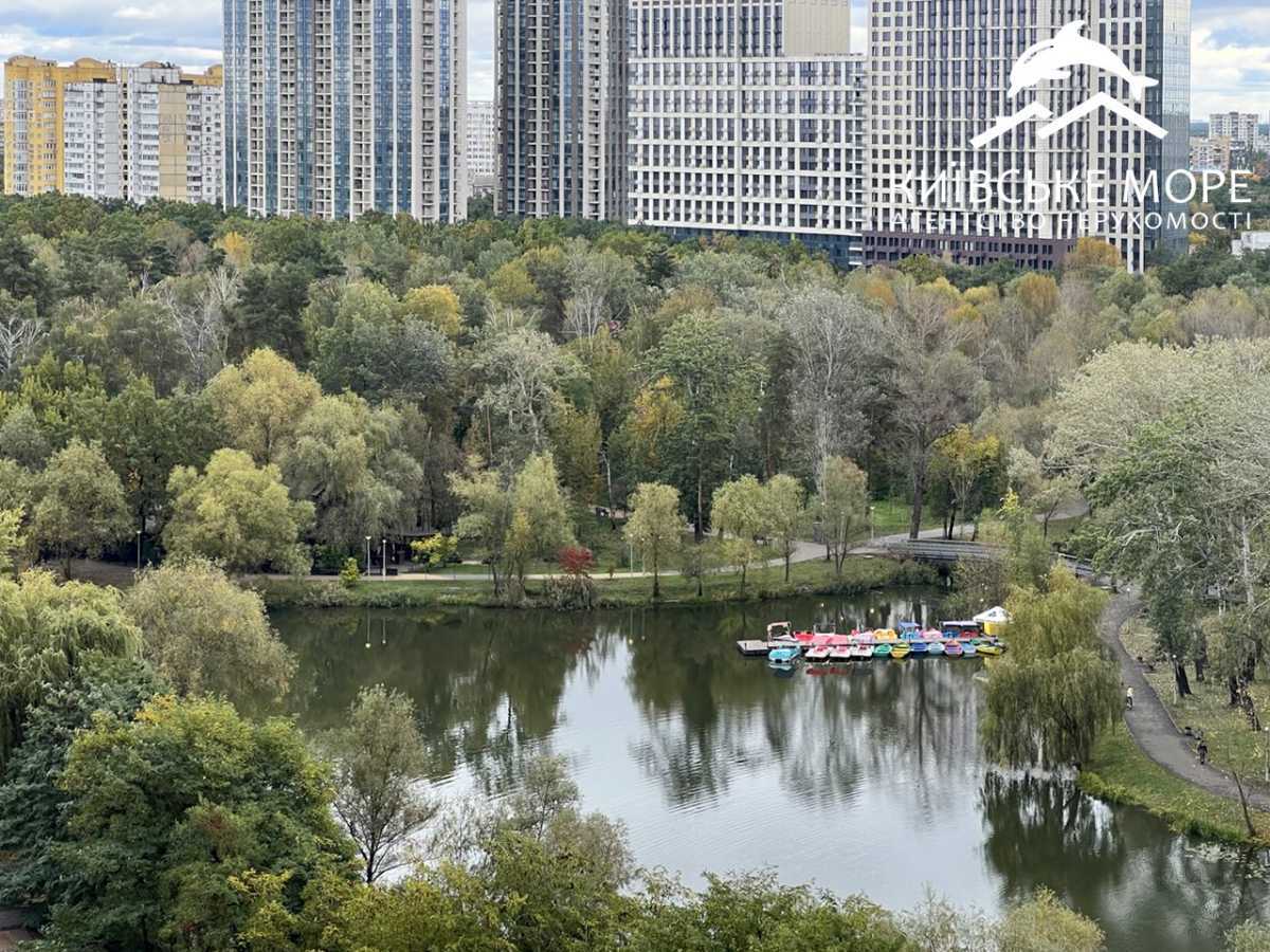 Продаж 3-кімнатної квартири 93 м², Воскресенська вул., 2А