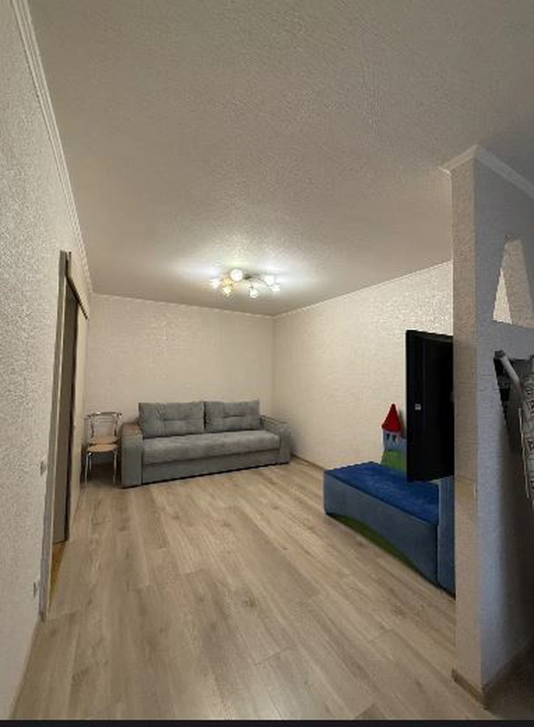 Аренда 2-комнатной квартиры 50 м², Александра Поля просп., 44Б