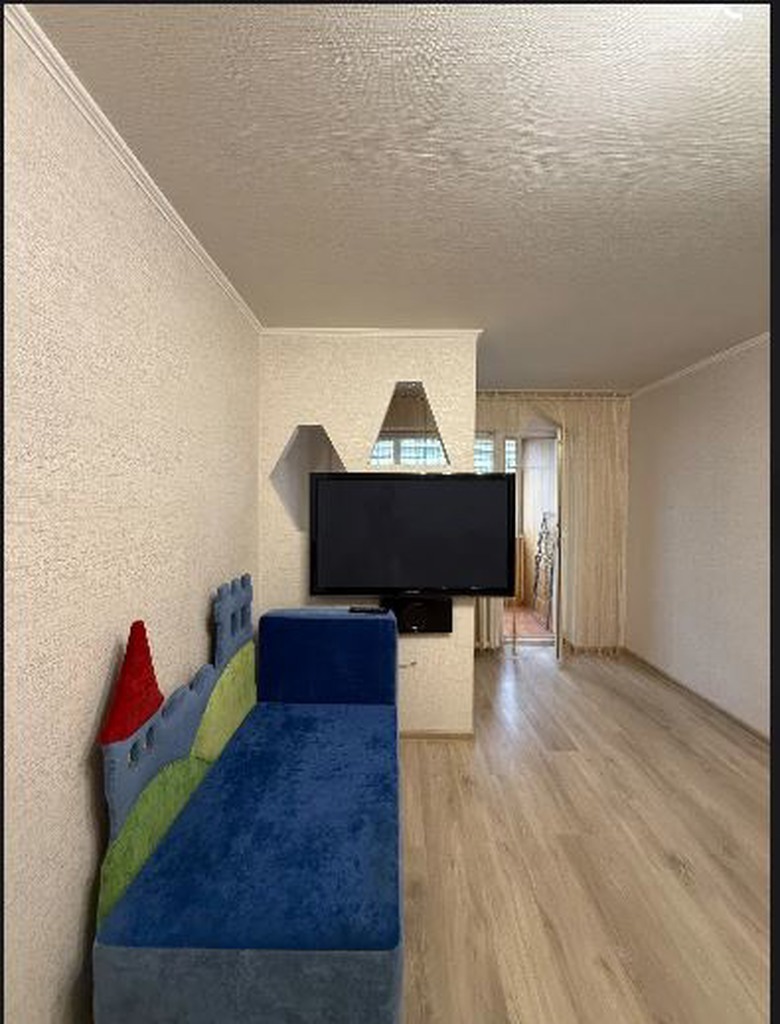 Аренда 2-комнатной квартиры 50 м², Александра Поля просп., 44Б