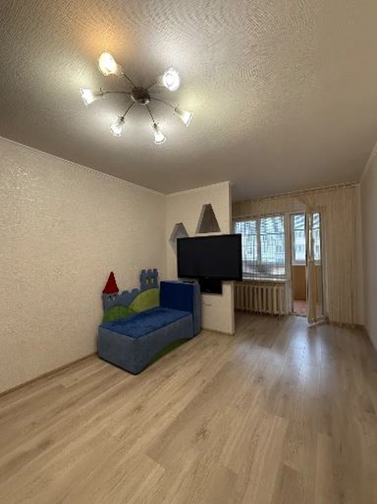 Аренда 2-комнатной квартиры 50 м², Александра Поля просп., 44Б
