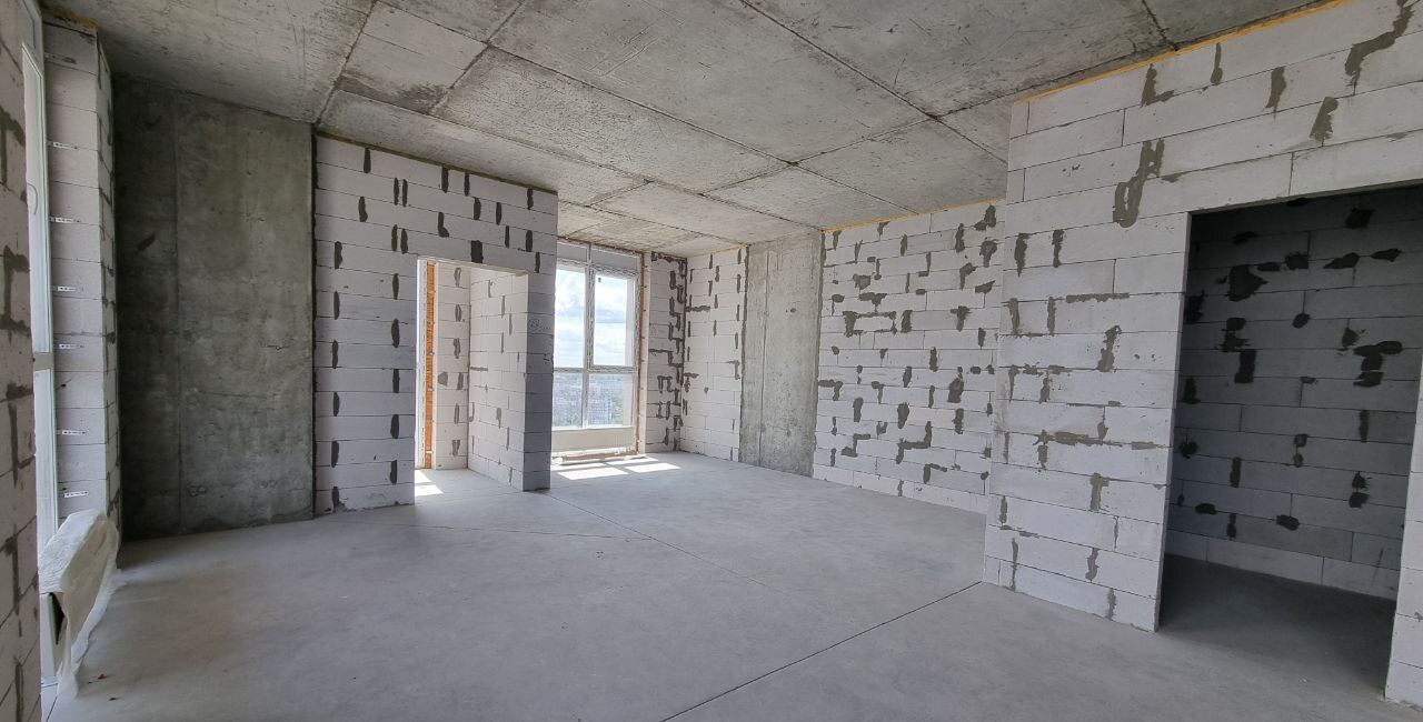 Продажа 2-комнатной квартиры 62 м², Звездный бул.