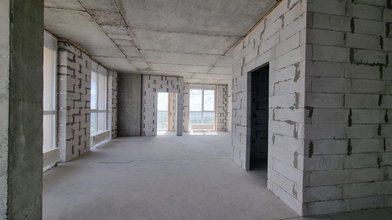 Продажа 2-комнатной квартиры 62 м², Звездный бул.