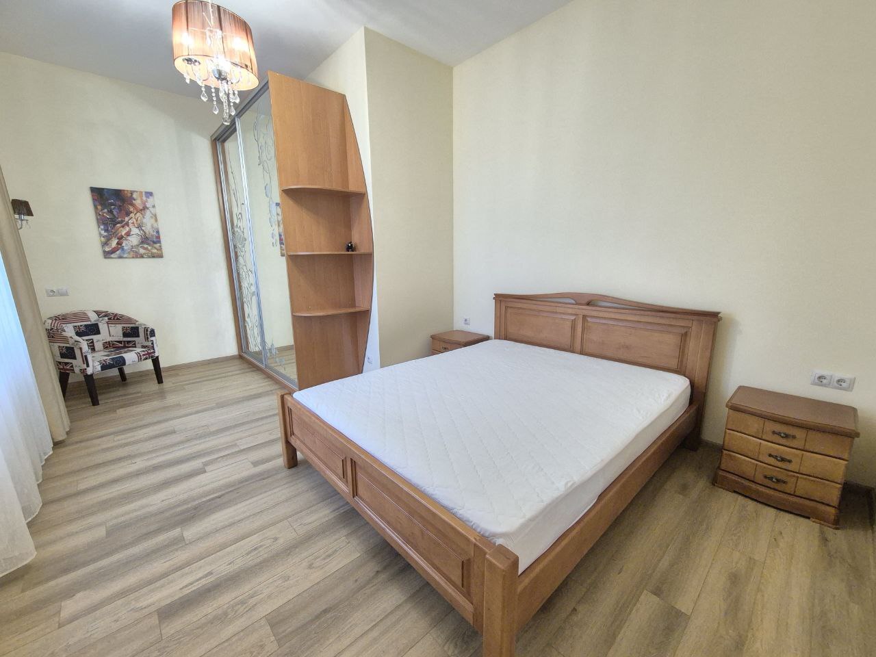 Аренда 3-комнатной квартиры 83 м², Дмитрия Яворницкого просп., 5