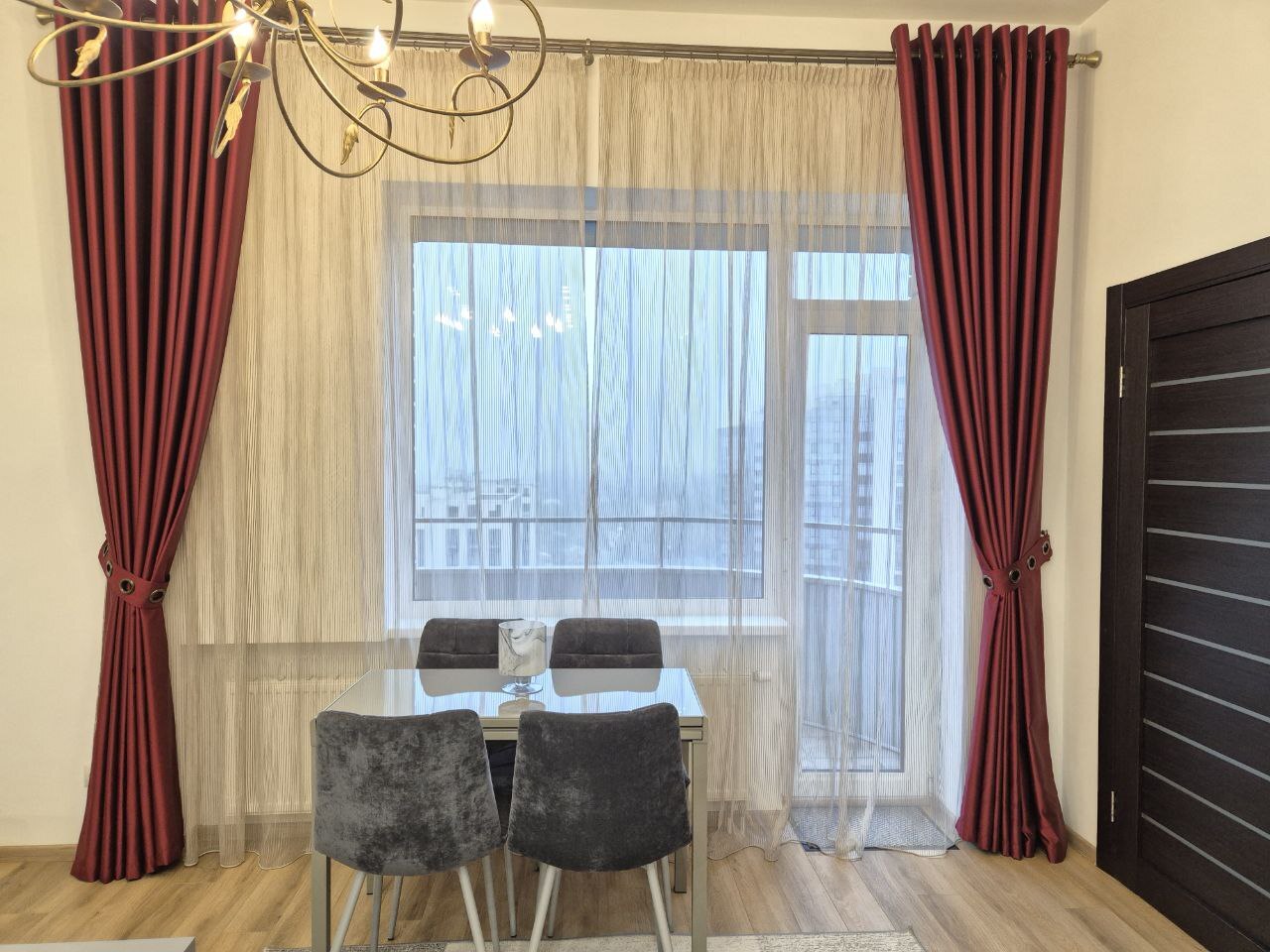 Аренда 3-комнатной квартиры 83 м², Дмитрия Яворницкого просп., 5