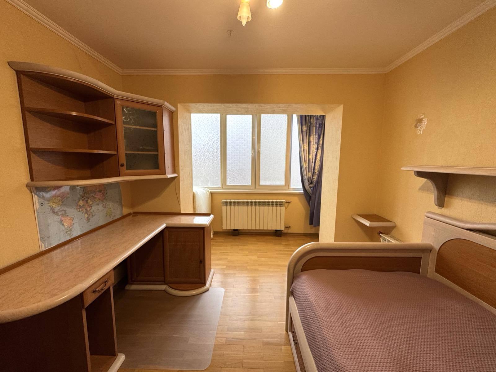 Продажа 3-комнатной квартиры 70 м², Профессора Толока ул.