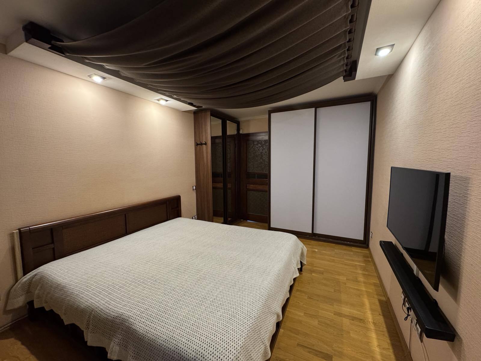 Продажа 3-комнатной квартиры 70 м², Профессора Толока ул.