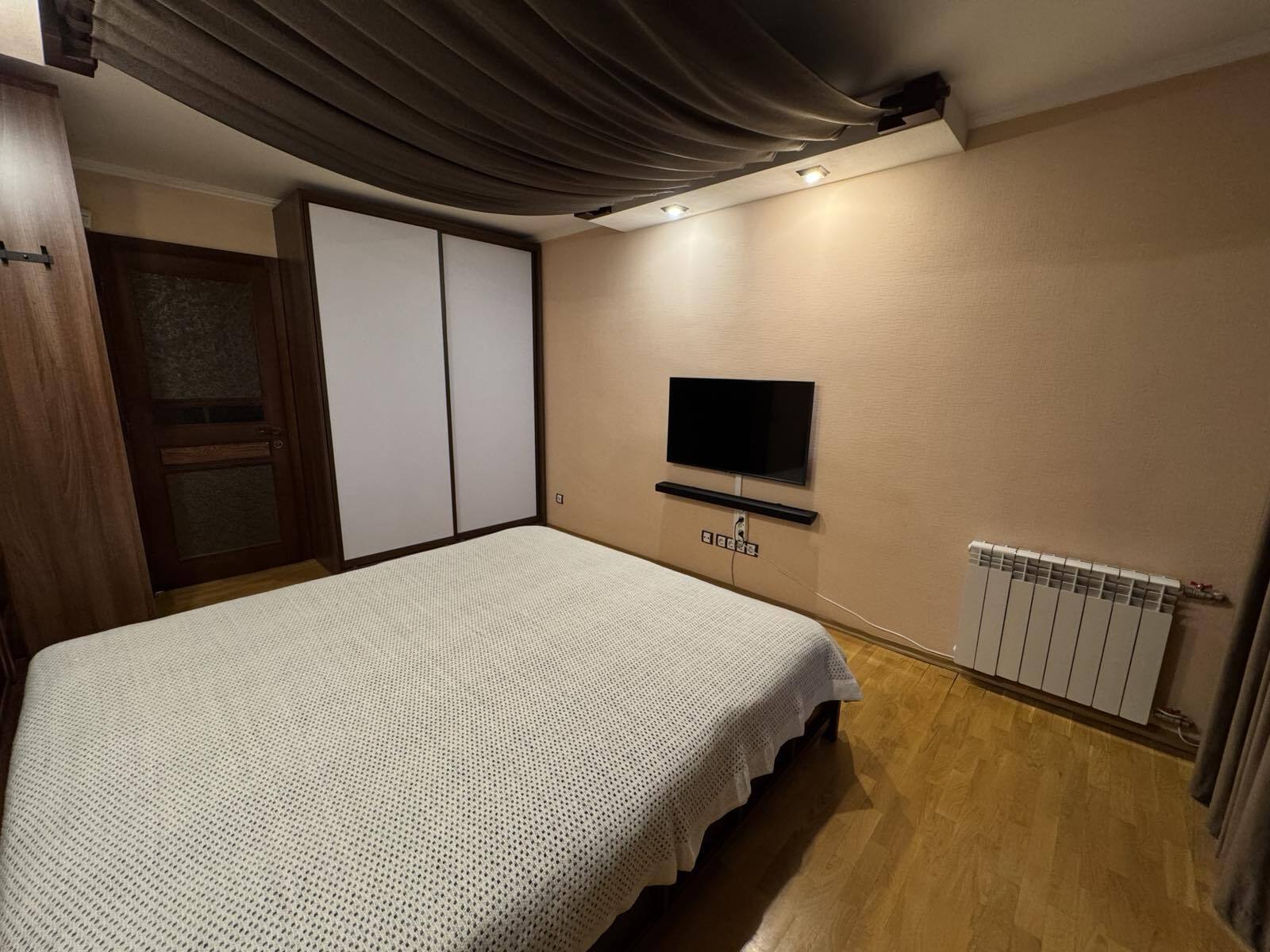 Продажа 3-комнатной квартиры 70 м², Профессора Толока ул.