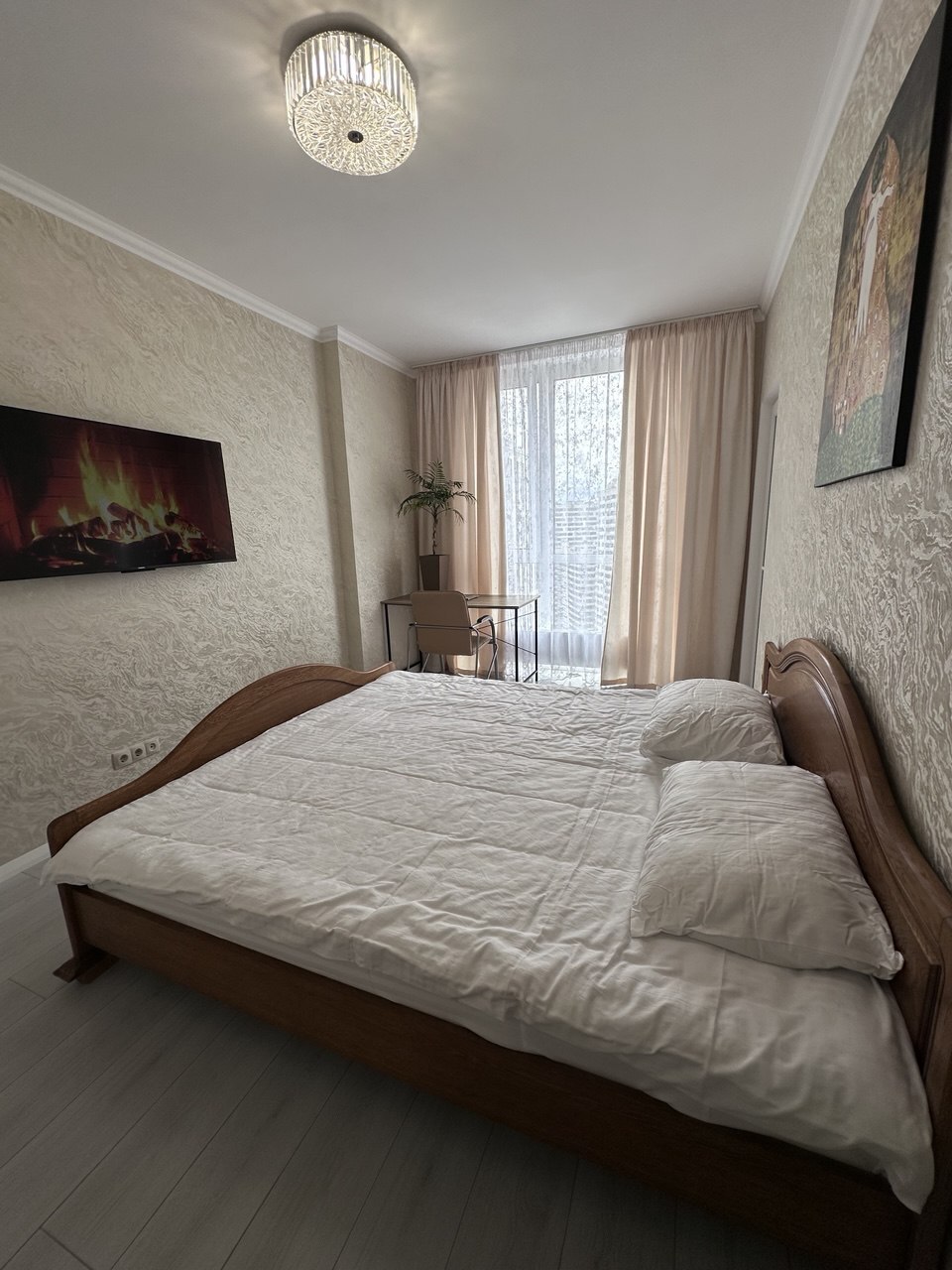 Аренда 2-комнатной квартиры 75.6 м², Александра Олеся ул., 10