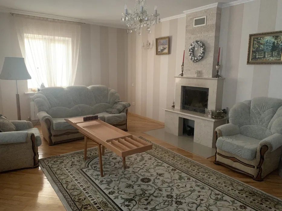 Аренда дома 180 м²