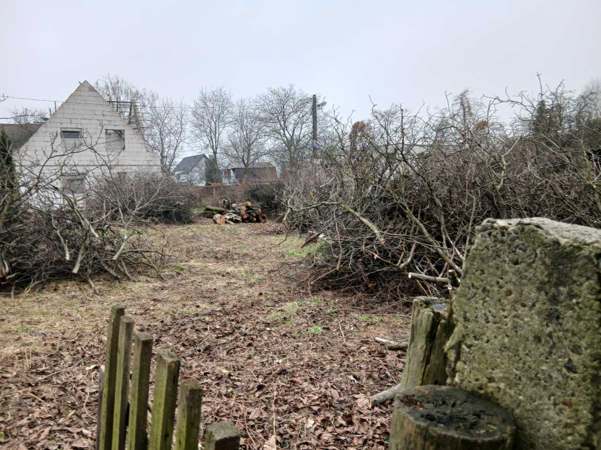 Продаж ділянки під індивідуальне житлове будівництво 9 соток, Синьоозерна вул.