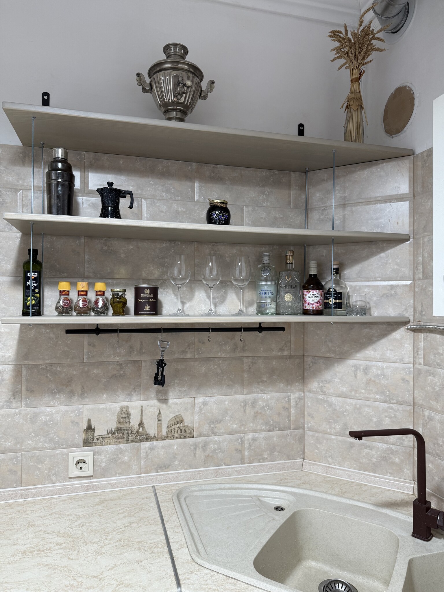 Оренда 2-кімнатної квартири 53 м², Олександра Поля просп., 14