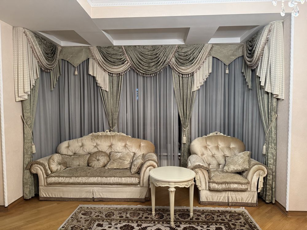 Оренда будинку 1200 м², Деміївська вул.