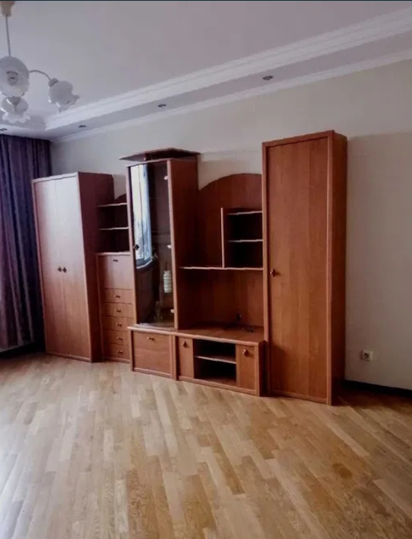 Оренда 2-кімнатної квартири 82 м², Голосіївський просп., 30
