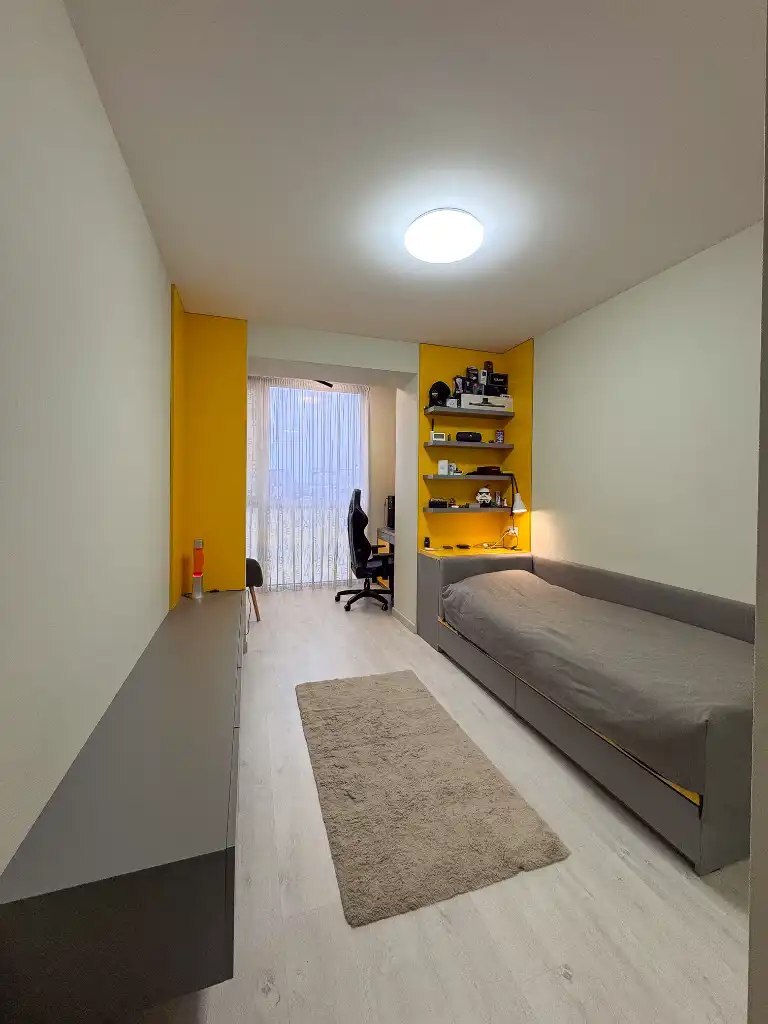 Продажа 2-комнатной квартиры 130 м², Титова ул.