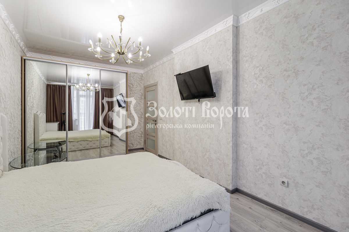 Продажа 2-комнатной квартиры 73.1 м², Михаила Донца ул., Драгоманова, 2а