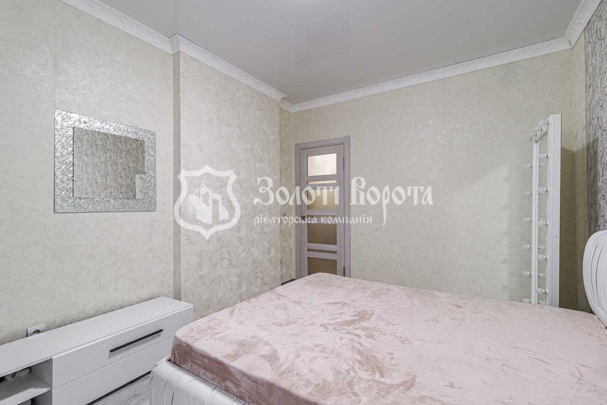 Продажа 2-комнатной квартиры 73.1 м², Михаила Донца ул., Драгоманова, 2а