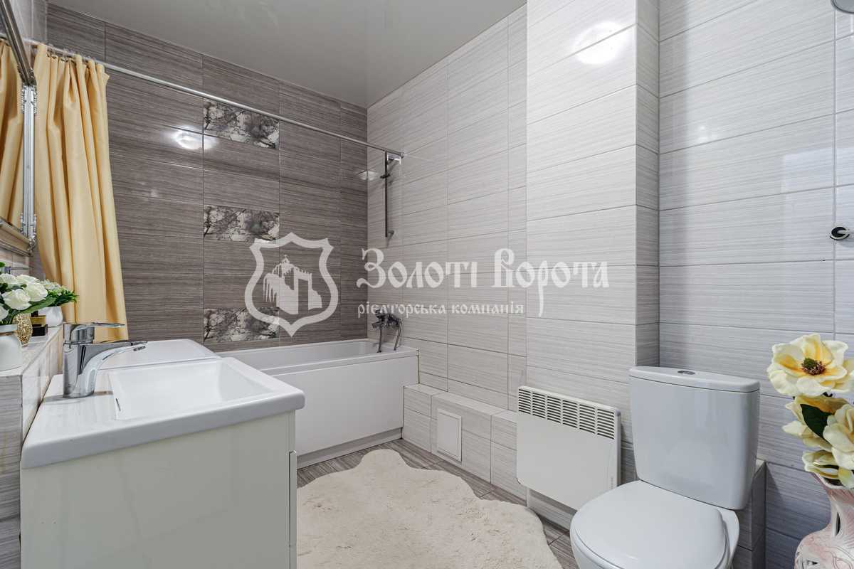 Продажа 2-комнатной квартиры 73.1 м², Михаила Донца ул., Драгоманова, 2а