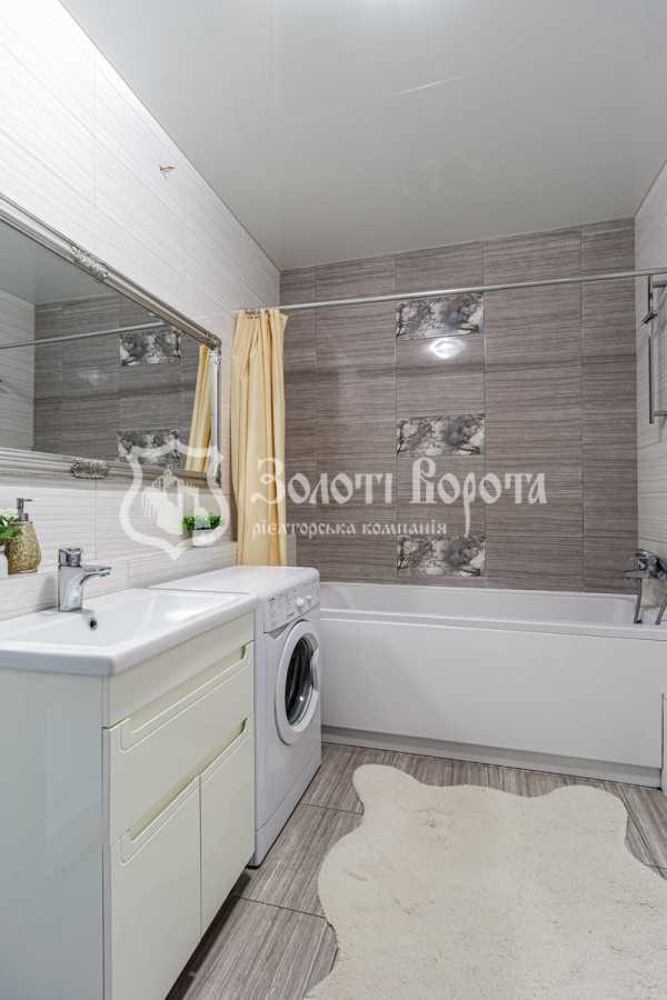 Продажа 2-комнатной квартиры 73.1 м², Михаила Донца ул., Драгоманова, 2а