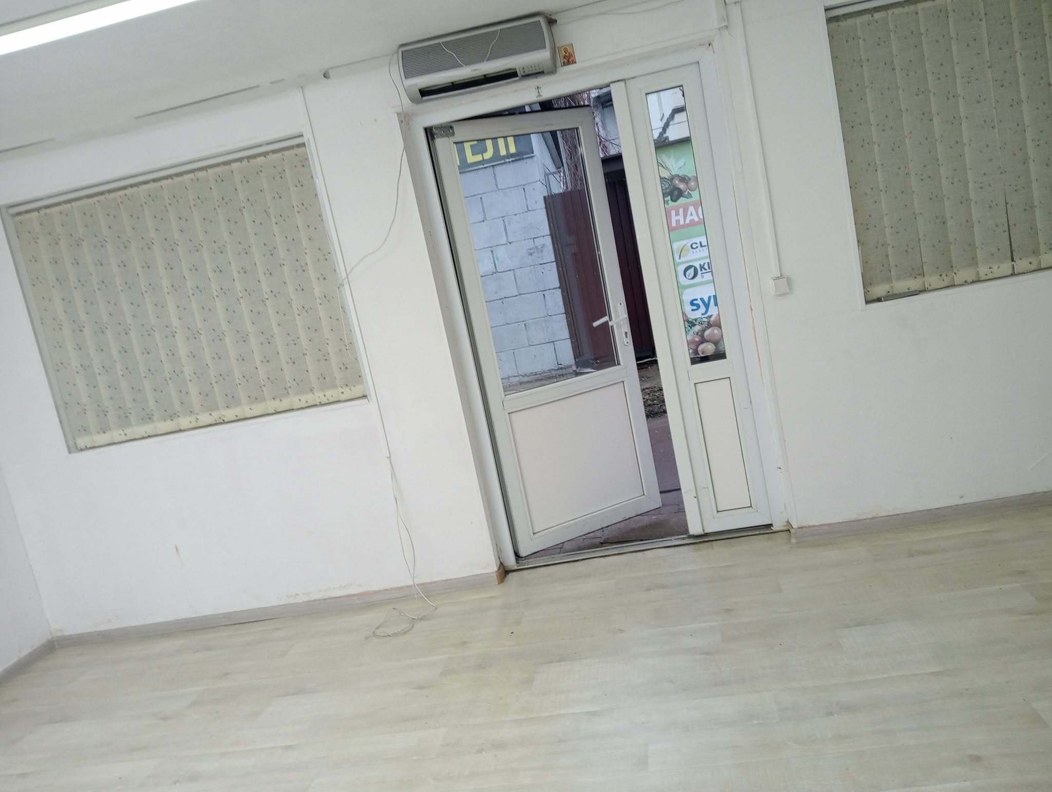 Аренда торгового помещения 35 м²