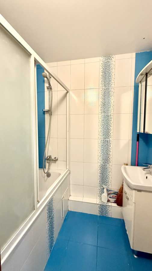 Аренда 2-комнатной квартиры 72 м², Сергея Москаленко ул., 8Б